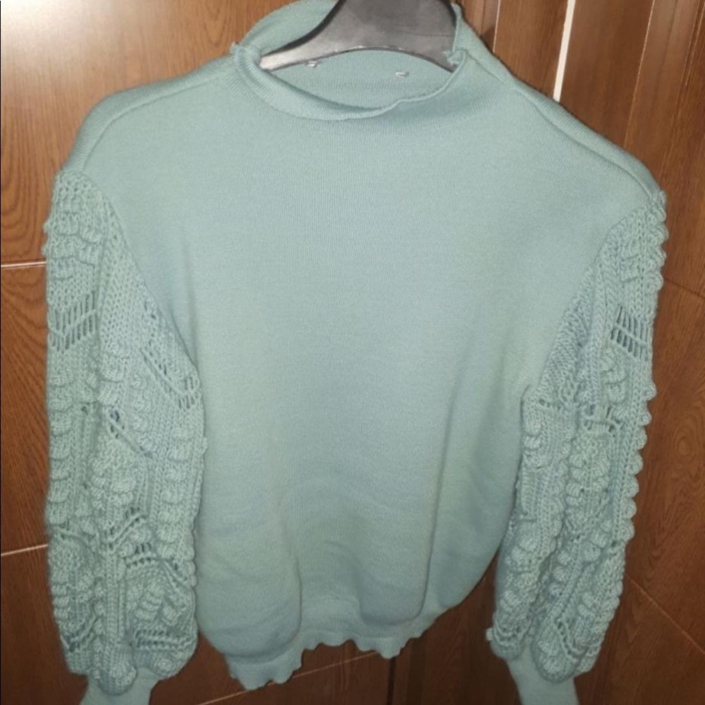 Mint color, in a good condition